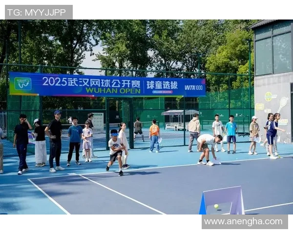 武汉网球队的节奏与风采解析：网球热点背后的故事与发展